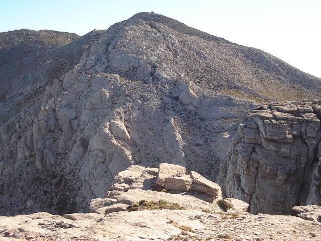 Κορυφή Αφέντης